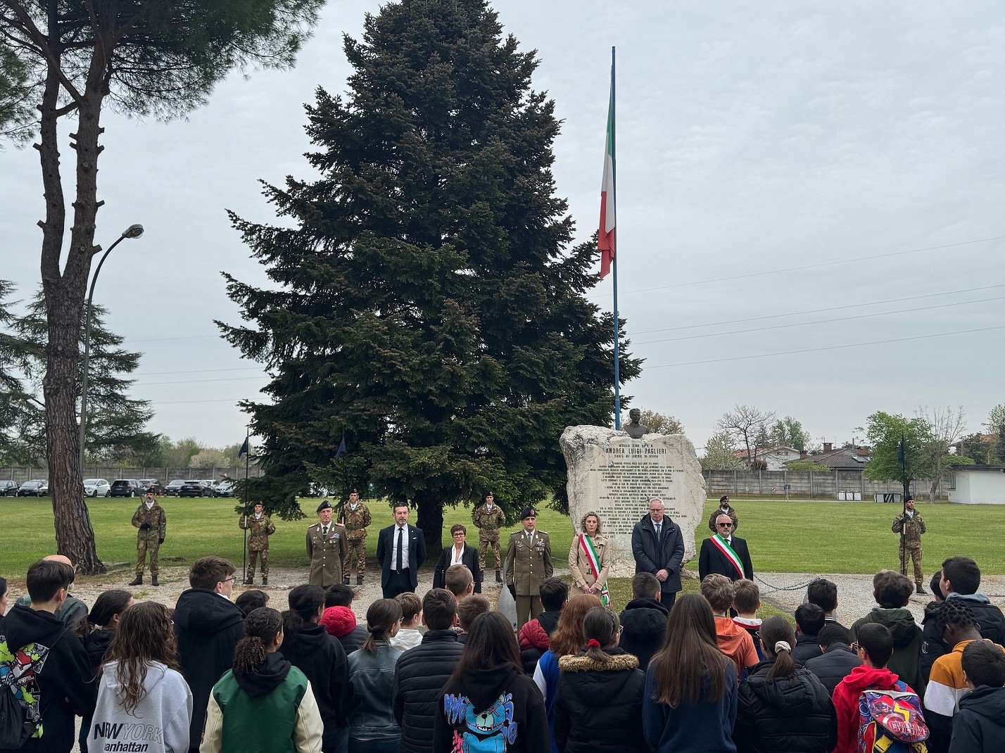FORZE ARMATE. BORDIN A CODROIPO: TRASMETTERE A GIOVANI STORIA E VALORI